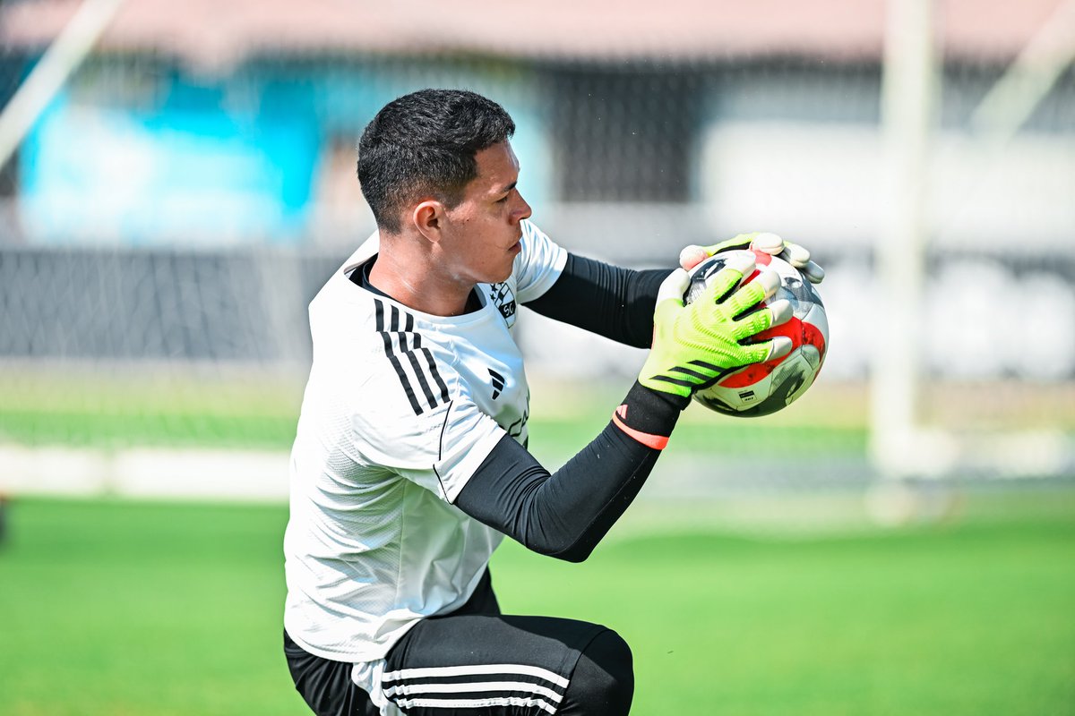 ✅ El trabajo sigue. 💪 📍La Florida, Rímac. #FuerzaCristal