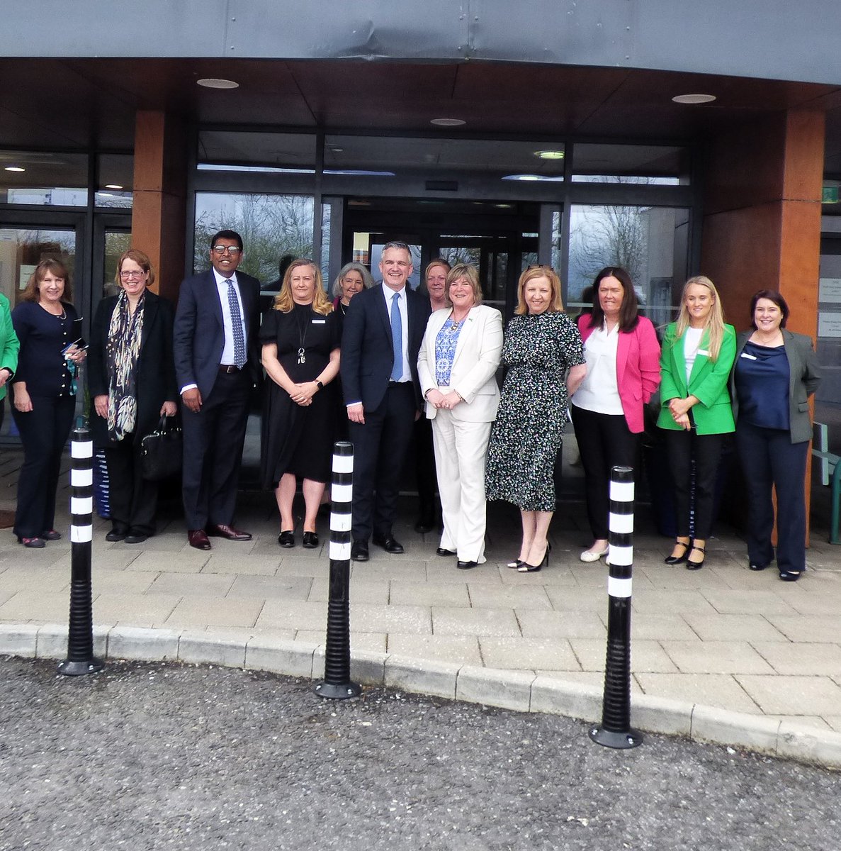 Minister @MaryButlerTD today visited the @HSELive 40 bed purpose-built Haywood Lodge facility in Clonmel, Co. Tipperary, which provides care/treatment for residents under care of Psychiatry of later life team + those in care of mental health rehabilitation and recovery team.