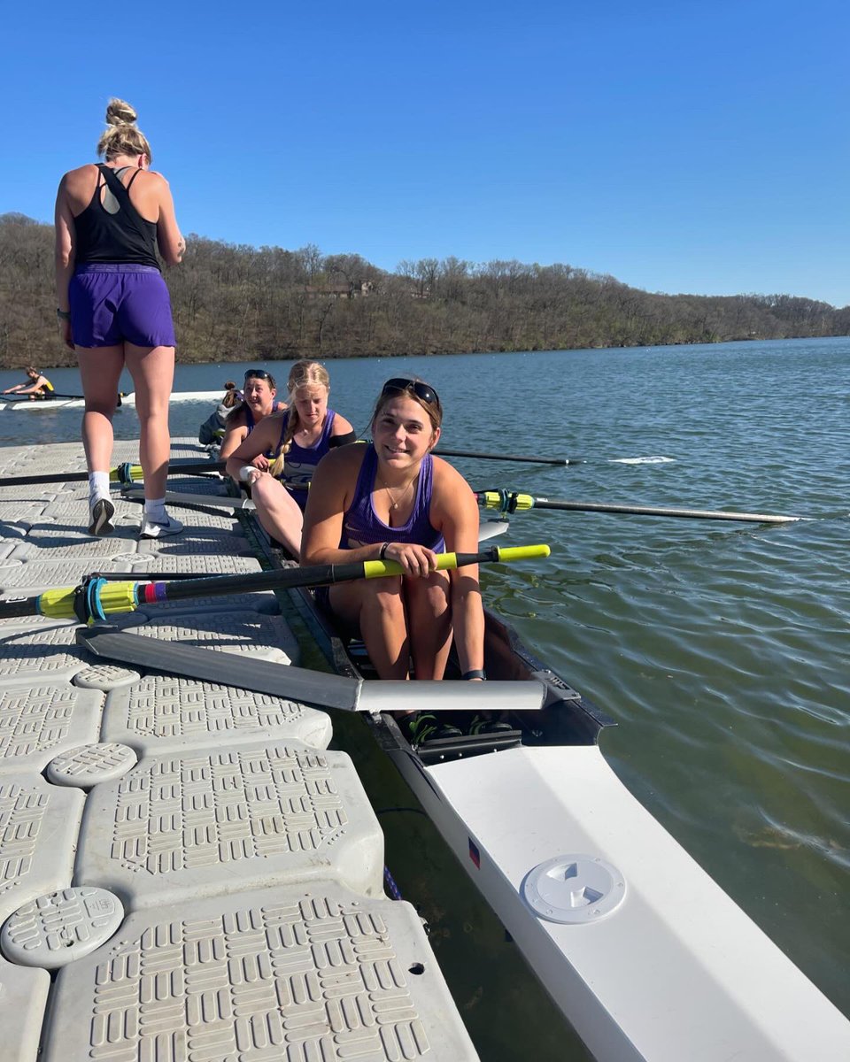 KStateROW's tweet photo. 1v4+ ready to work! 💪 https://t.co/4gDyZpLj4a