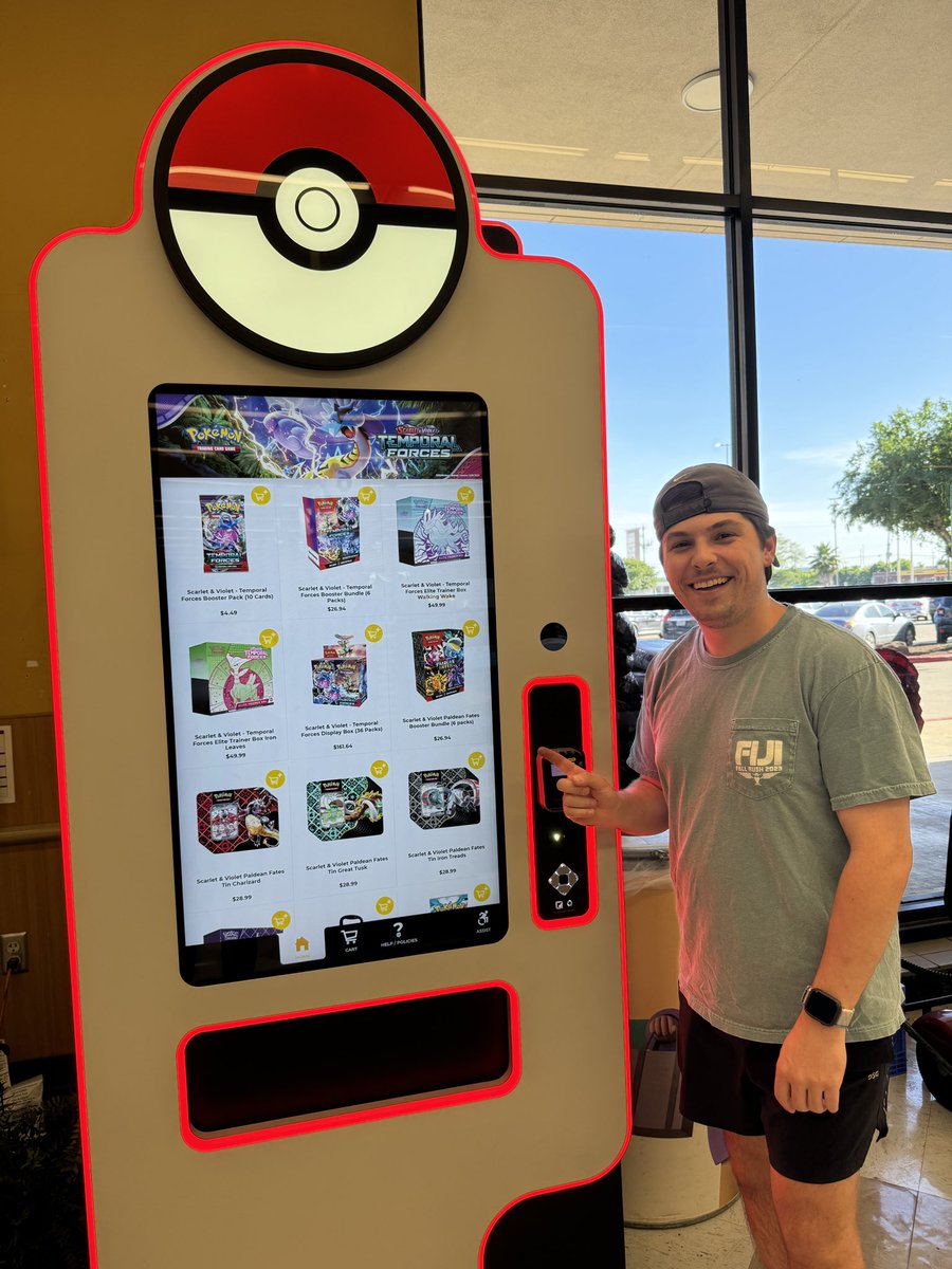 They just put in a Pokemon card vending machine at my local grocery store Am fairly surprised about this considering I live in a random ass town where there is basically nothing cool at all lol