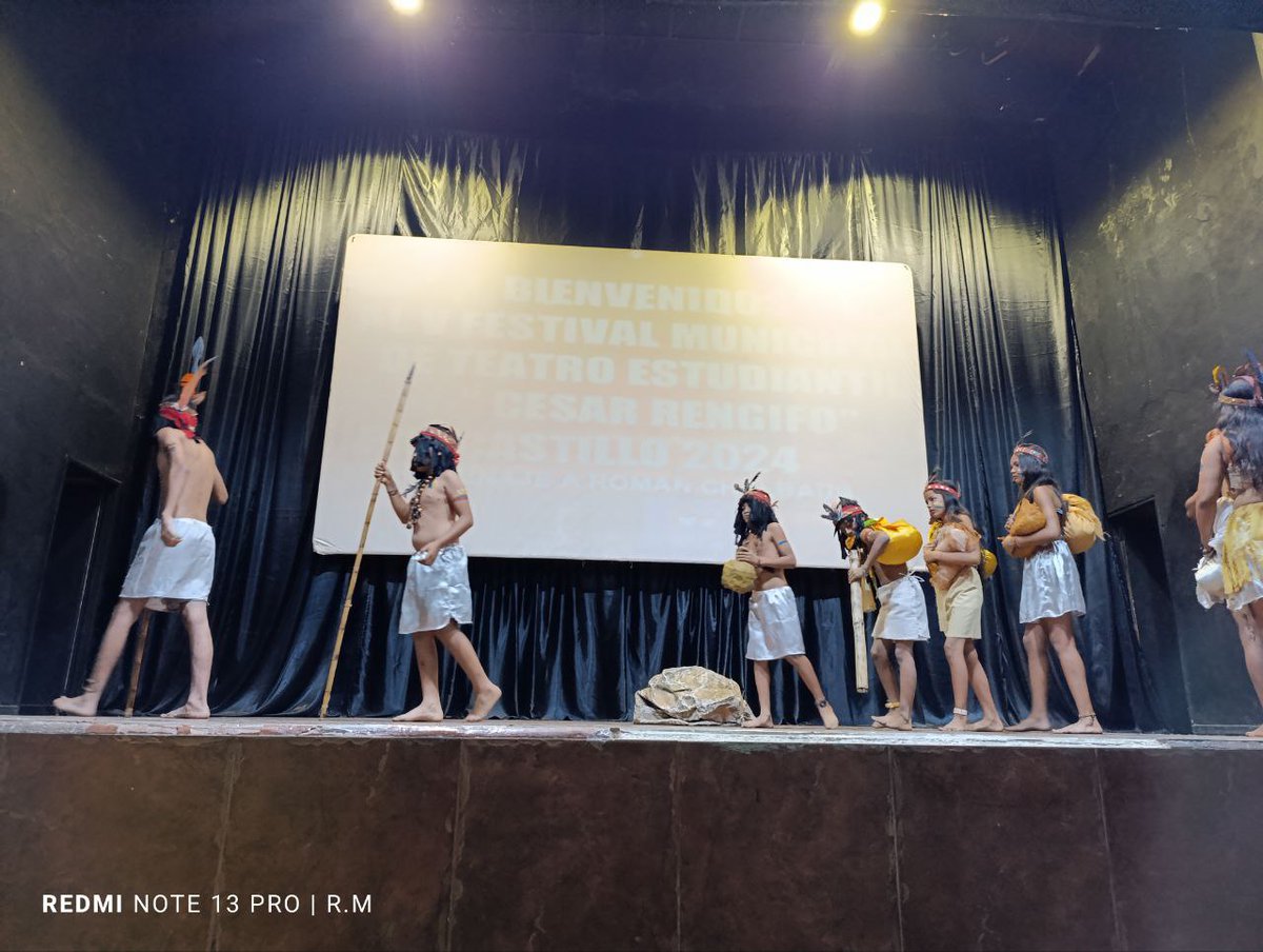 En el municipio Paz Castillo Celebramos el teatro, y de la mejor manera con el 'V Festival Municipal de teatro César Rengifo, en homenaje a Román Chalbaud, con la participación de : UEE. Cacica Urimare, UEE. Teresa Carreño, UENB. Estado Vargas y UEE.José M de los Ríos.