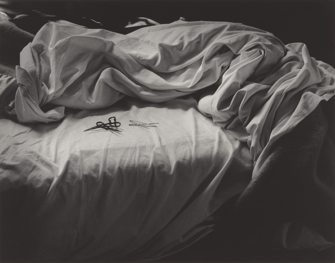 I'm off up the rickety staircase. Sleep tight Onen hag Oll. Here's The Unmade Bed by Imogen Cunningham. Born on this day 1883, she was ahead of her time ❤️