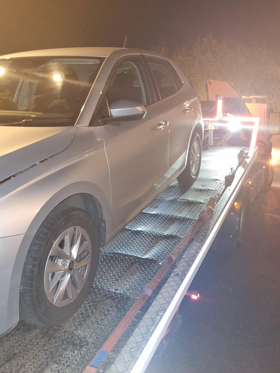 Officers from BH NHT 1 were on mobile patrol this evening when they discovered an abandoned vehicle in Brierley Hill, upon looking inside they found a number of dangerous weapons inside, vehicle has been taken off the roads and seized.