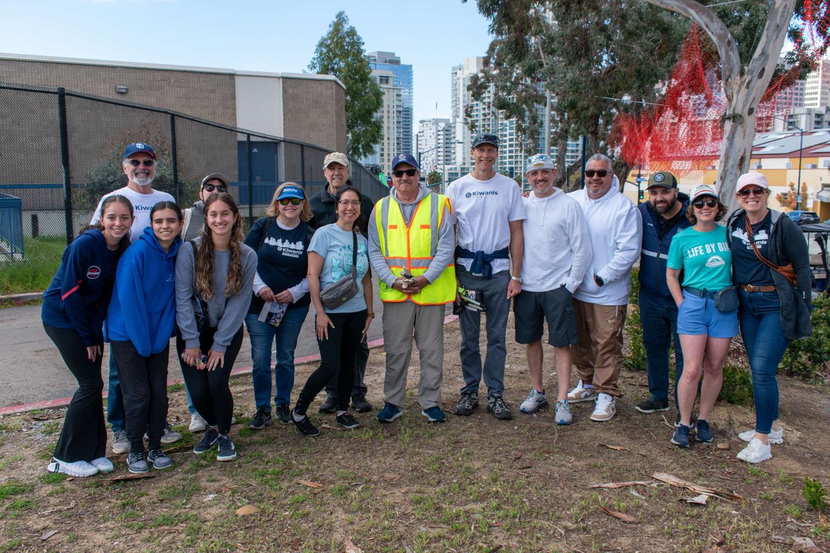 To prep for our Bay to Park Paseo celebration, volunteers from Kiwanis Club and San Diego High School beautified the Paseo. With Clean & Safe's help, 67 bags of trash (2,177 pounds), were collected! Interested in future events? Email info@improvedtsd.org.