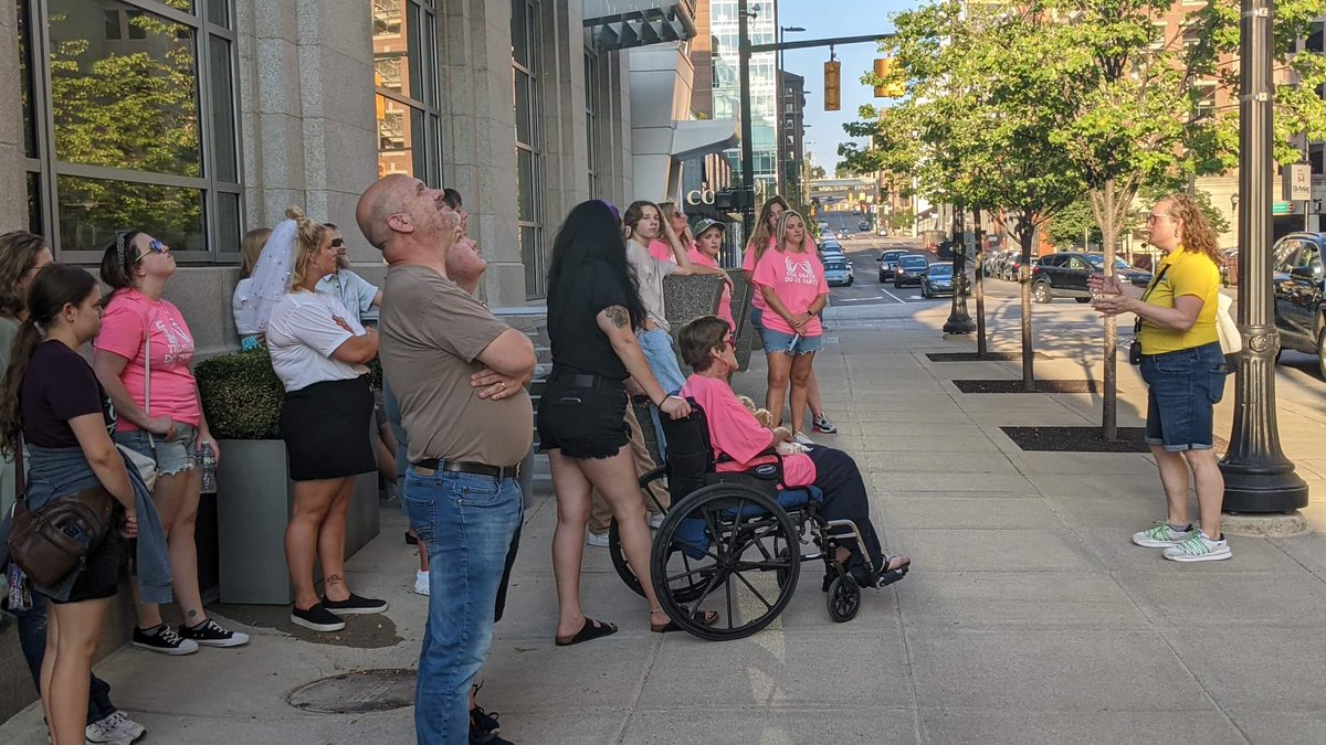 Calling all Michigan explorers! 🚗💨 We are all about inclusivity - because adventure is for everyone. Who's in? #GhostTour #GrandRapids April 15 June 7 July 18 🎟️ ToursAroundMichigan.com/tour/ghost-tou… #HistoricHomeTour May 5 🎟️ ToursAroundMichigan.com/tour/historic-… #AccessibleMichigan #InclusiveTravel