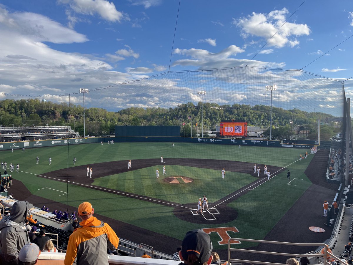 Hello America from cool windy Rocky Top. The Bayou Bengals come a calling tonight.