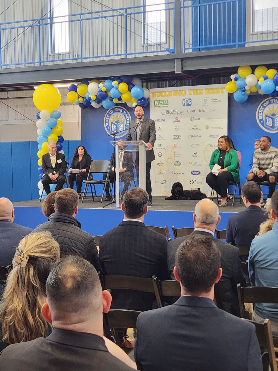 Congratulations are in order to @CharlieBatch16 who opened a brand new home for his @BestoftheBatch foundation! 👏 bit.ly/3xzYQVo
