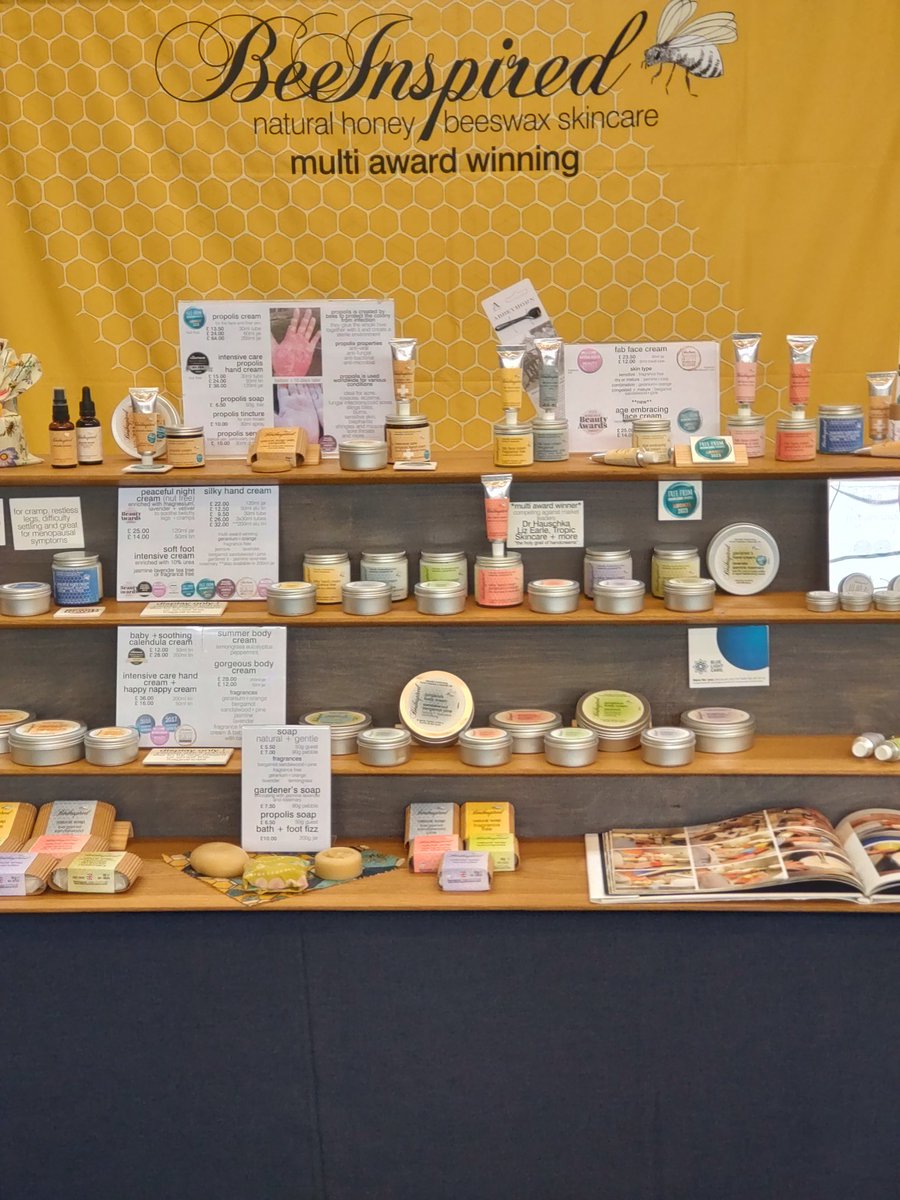 All set up and ready @britishbee #springconvention
#beekeeping #apiculture
#awardwinning #naturalskincare