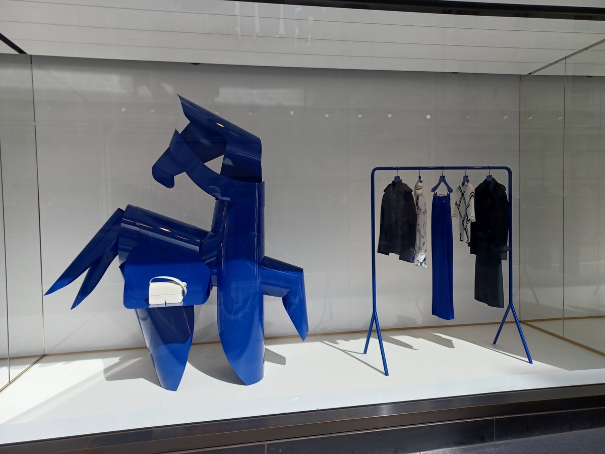 For those with an eye for fashion & horses, I came across the attached in Burberry's front window in New Bond Street.