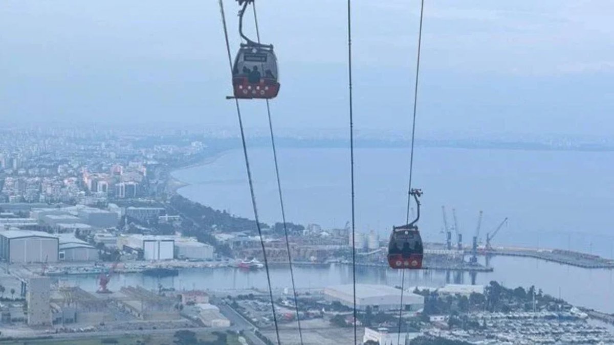 Antalya Konyaaltı'nda yaşanan teleferik faciasında yaşamını yitiren yurttaşımıza Allah'tan rahmet, ailesine sabır, yaralılara acil şifalar diliyorum.