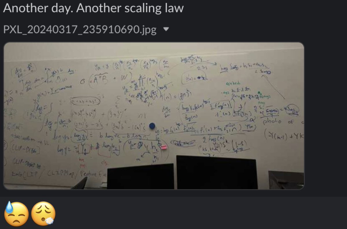 goyalsachin007's tweet image. 1/Let me tell you the dark secrets 🔮 behind developing *new* scaling laws that no one wants you to know. A tale of “Another day. Another (failed) Scaling Law”.

Working through key design decisions, limited compute, and other difficulties🧵.