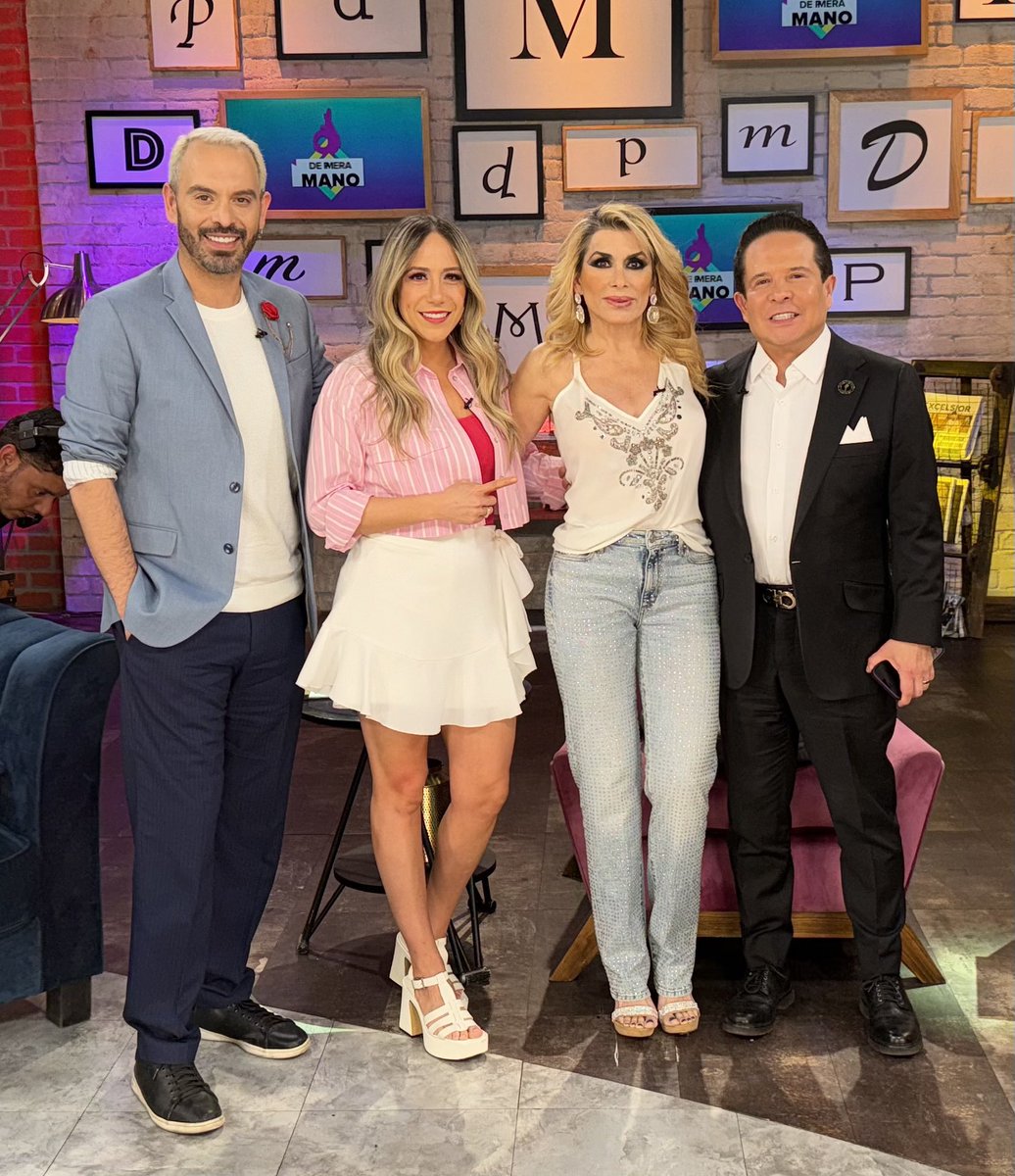 Dulce la Cantante (@lacantantedulce) on Twitter photo Ayer con mis queridos amigos de <a href="/deprimeramano/">De Primera Mano</a>
Gracias <a href="/GAINFANTE/">GUSTAVO ADOLFO INFANTE TV</a> por el espacio 🤗❤️
#Dulce #DulceLaCantante #DulceCantante #TeamDulce Ayer con mis queridos amigos de <a href="/deprimeramano/">De Primera Mano</a>
Gracias <a href="/GAINFANTE/">GUSTAVO ADOLFO INFANTE TV</a> por el espacio 🤗❤️
#Dulce #DulceLaCantante #DulceCantante #TeamDulce