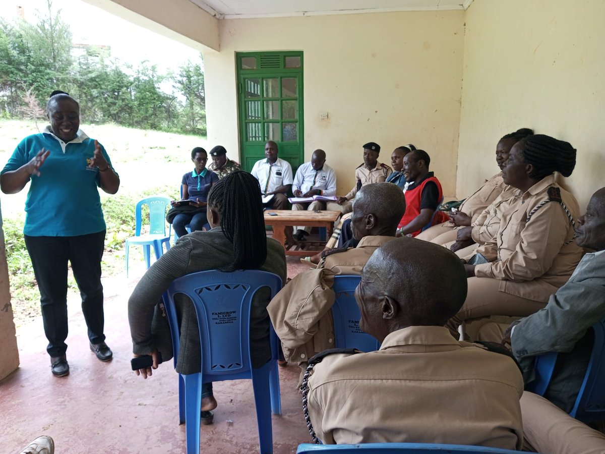 TB,HIV Malaria and Human rights sensitization&awareness creation during Chief's Baraza held at Sakali dispensary,bordering Shinyalu&Lurambi subcounties in Kakamega.@Stephenshikoli1,@TBChampions_ke,@erickokioma,@StopTBKe,@advocacy_africa,@KELINKenya,@Amref_Kenya,@MandelaTb