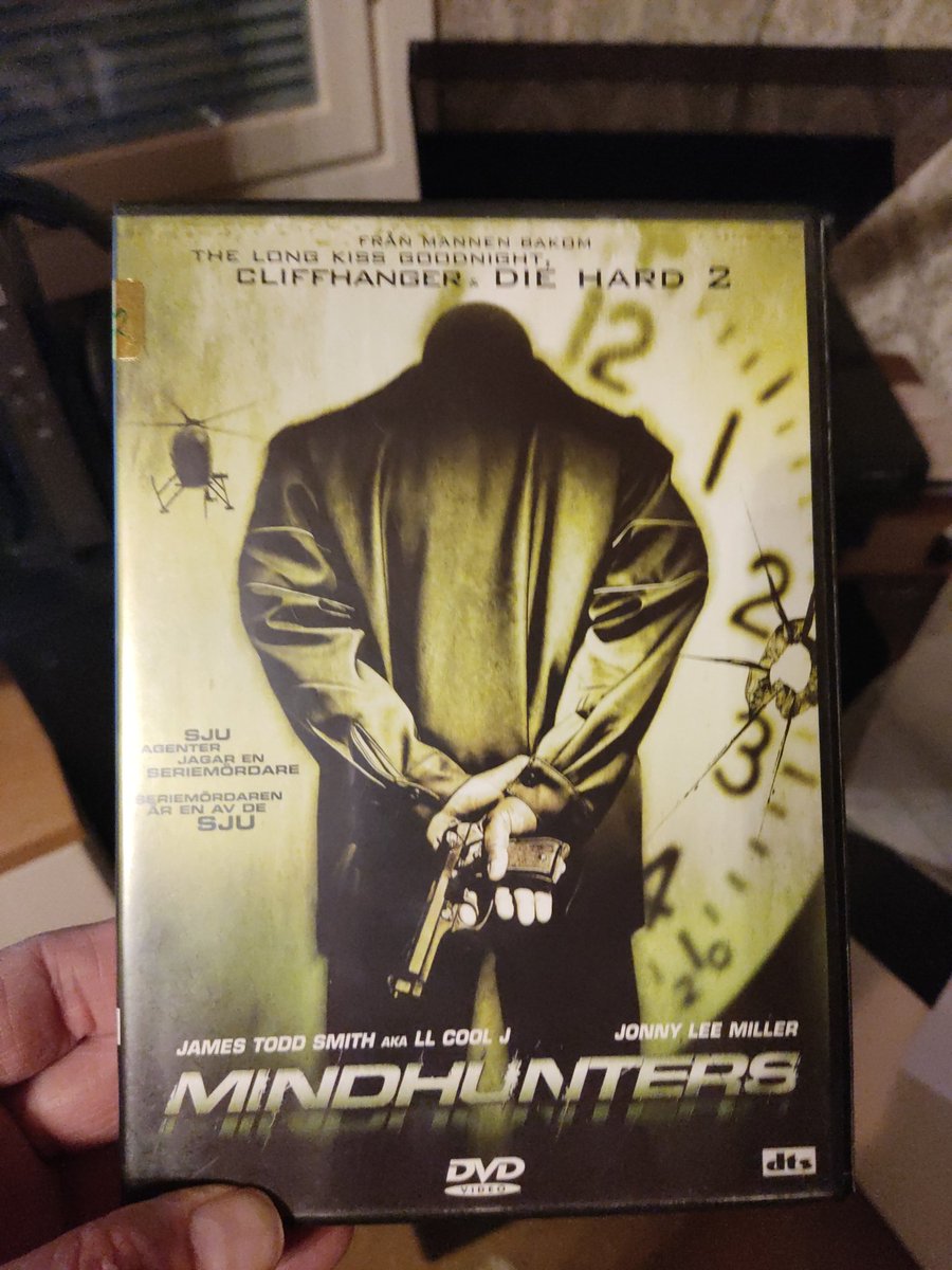 #NowWatching #NowStreaming #RennyHarlin #Mindhunters #thriller #Movies from my own collection Renny Harlin movie Mindhunters what is very good thriller 🔥 actors Val Kilmer Christian Slater LL Cool J and so on 🤟