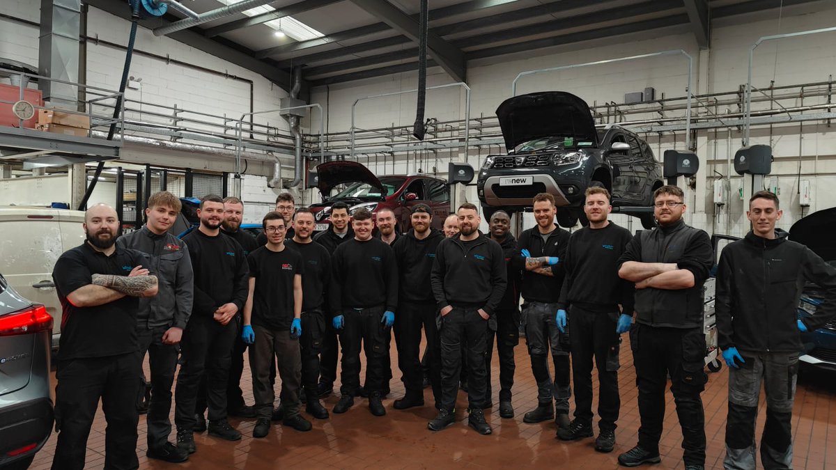 Fertet International (@fertinter) on Twitter photo Une expérience de stage #ErasmusPlus en garage à Dublin 🇮🇪 de 4 semaines inoubliable et enrichissante pour nos élèves de Terminales auto et moto. Merci à tous les tuteurs et responsables des entreprises d'accueil irlandaises.
<a href="/DSDEN70/">DSDEN de la Haute-Saône</a>
#EuropeanYearOfSkills Une expérience de stage #ErasmusPlus en garage à Dublin 🇮🇪 de 4 semaines inoubliable et enrichissante pour nos élèves de Terminales auto et moto. Merci à tous les tuteurs et responsables des entreprises d'accueil irlandaises.
<a href="/DSDEN70/">DSDEN de la Haute-Saône</a>
#EuropeanYearOfSkills