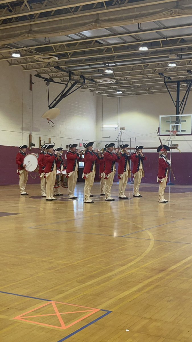 Thank you to @USMCDrillTeam, @USCG Silent Drill Team, and @ArmyFifeandDrum for three incredible assemblies today in honor of Swanson’s 2024 Month of the Military Child Celebration!