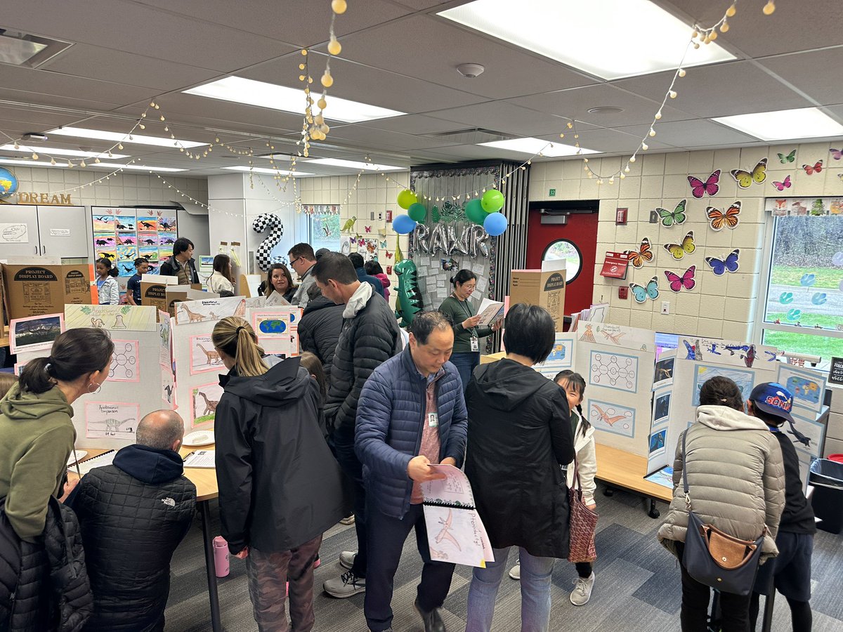 Musa2nd's tweet image. Dinosaur Museum is open! 🦕 @NoviParkview