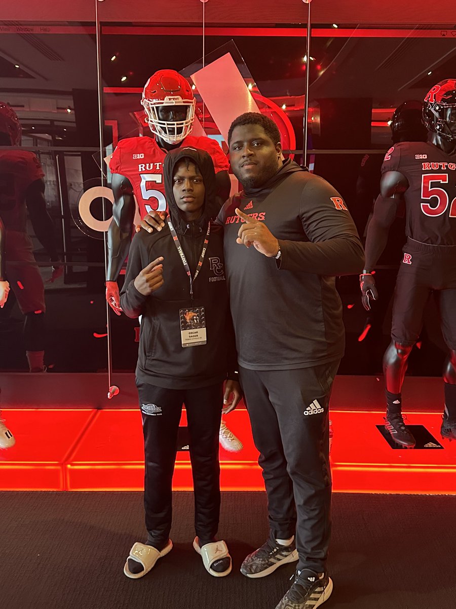 Had a great time at Rutgers University ❤️🤍🖤 F.T.C. @CoachHill__ @NextLevelQBs
