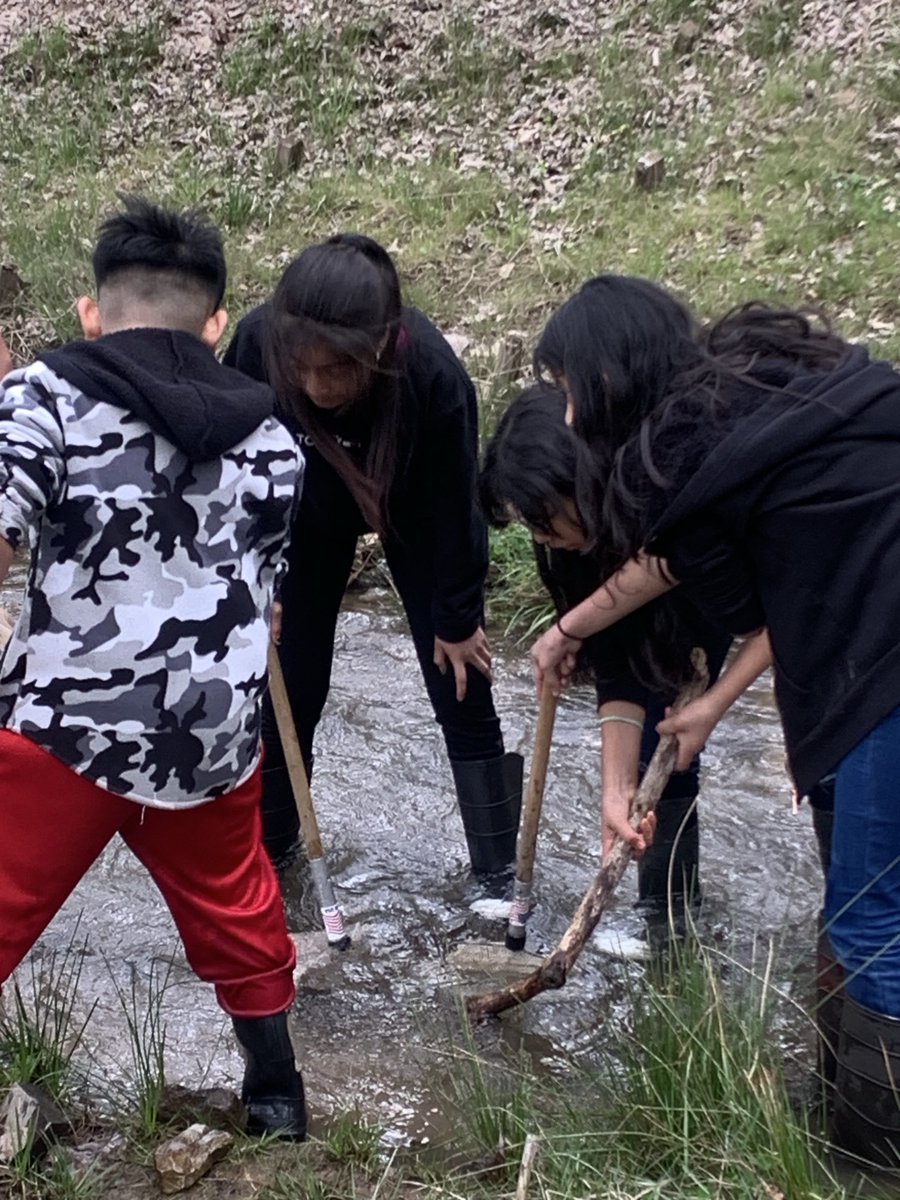 ttarrcarter16's tweet photo. 6th grade CALP ML’s got to experience outdoor school!! Thank you FCPS outdoor school teachers! https://t.co/kv4S4dGcJY
