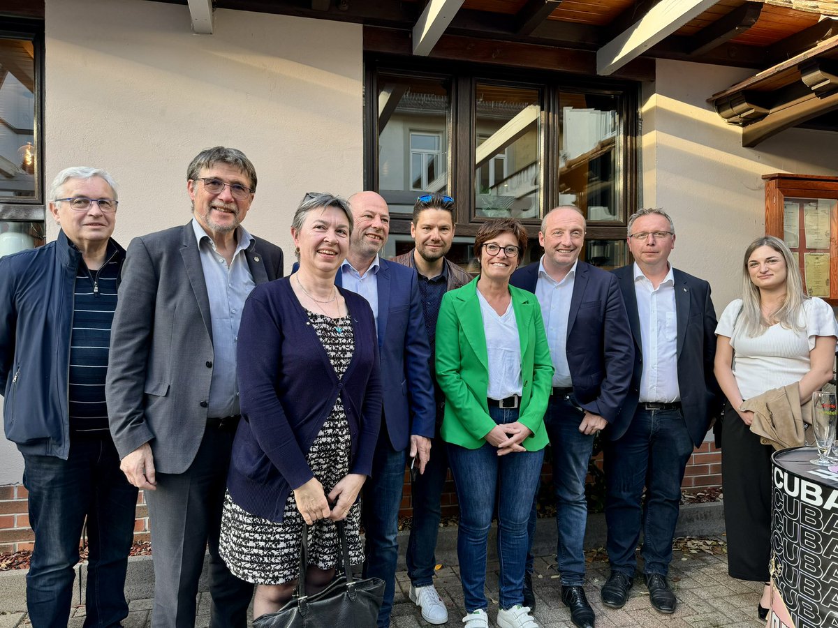 En réunion publique à Brumath avec <a href="/VincentThiebaut/">Vincent Thiébaut</a> et <a href="/StephanieKoche6/">Stephanie Kochert</a> pour échanger sur les idées défendues par le groupe @Horizons_AN à l’Assemblée nationale.

Merci au maire Étienne Wolf pour son accueil et à l’ensemble des participants pour la qualité de leurs interventions.