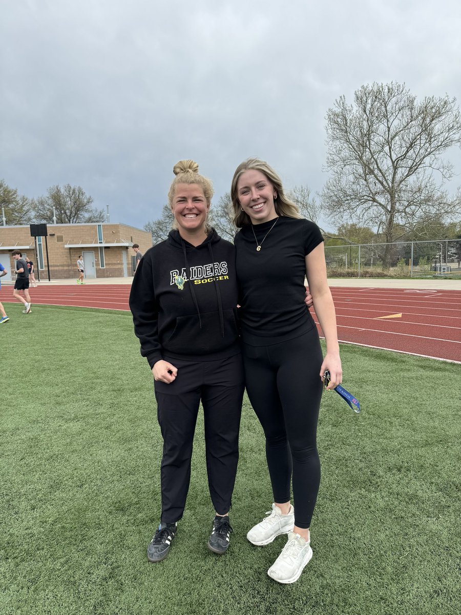 SMS Boys & Girls Soccer tweet media