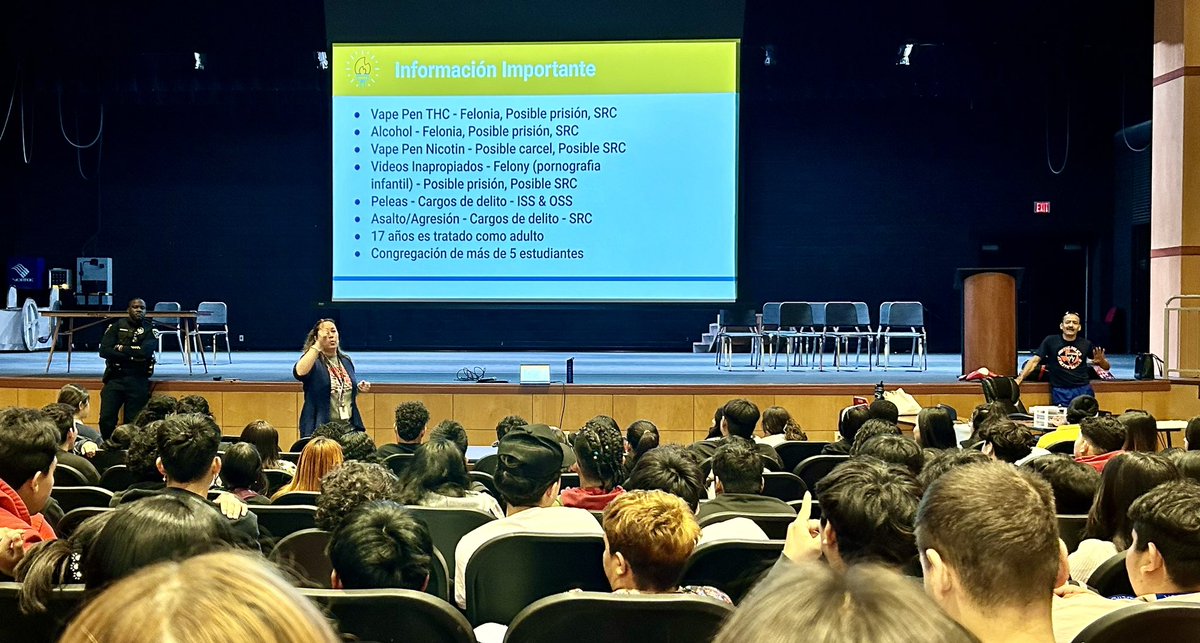 🎉 🌟 Our recent newcomer @MacArthurCards assembly was a hit! 🙌 Counselors, Admins, Parent Engagement, and PAL’s from Irving ISD gathered with students for vital info! Their enthusiasm was palpable! 💪 Let's keep this momentum going and strive for success together! @IrvingISD