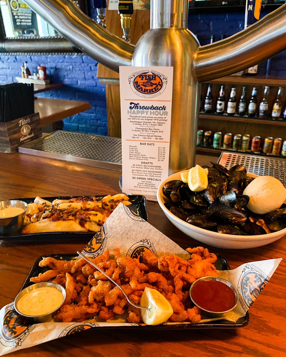 Drop everything you're doing and get to the Anchor Bar pronto - #ThrowBack Happy Hour has begun!🏃🍺⚓ #anchorbar #delivery #supportlocalbusiness #visitalx #seafood #patiodining #fishmarket #ubereats #nomnom #grubhub