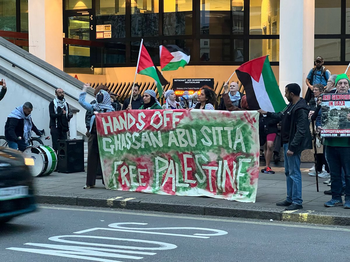 these guys are quick! 

from the emergency protest for Dr. @GhassanAbuSitt1  outside the German embassy in London after dr ghassan was denied entry into germany and detained