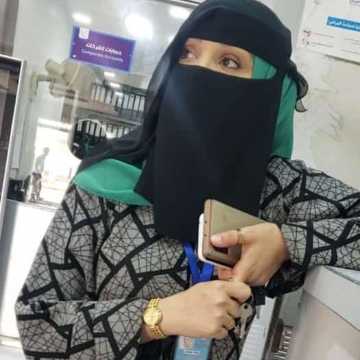 يقولون القلوب عند بعضِهَا
فَهل تَشعُر بــي بجانبك❤♥