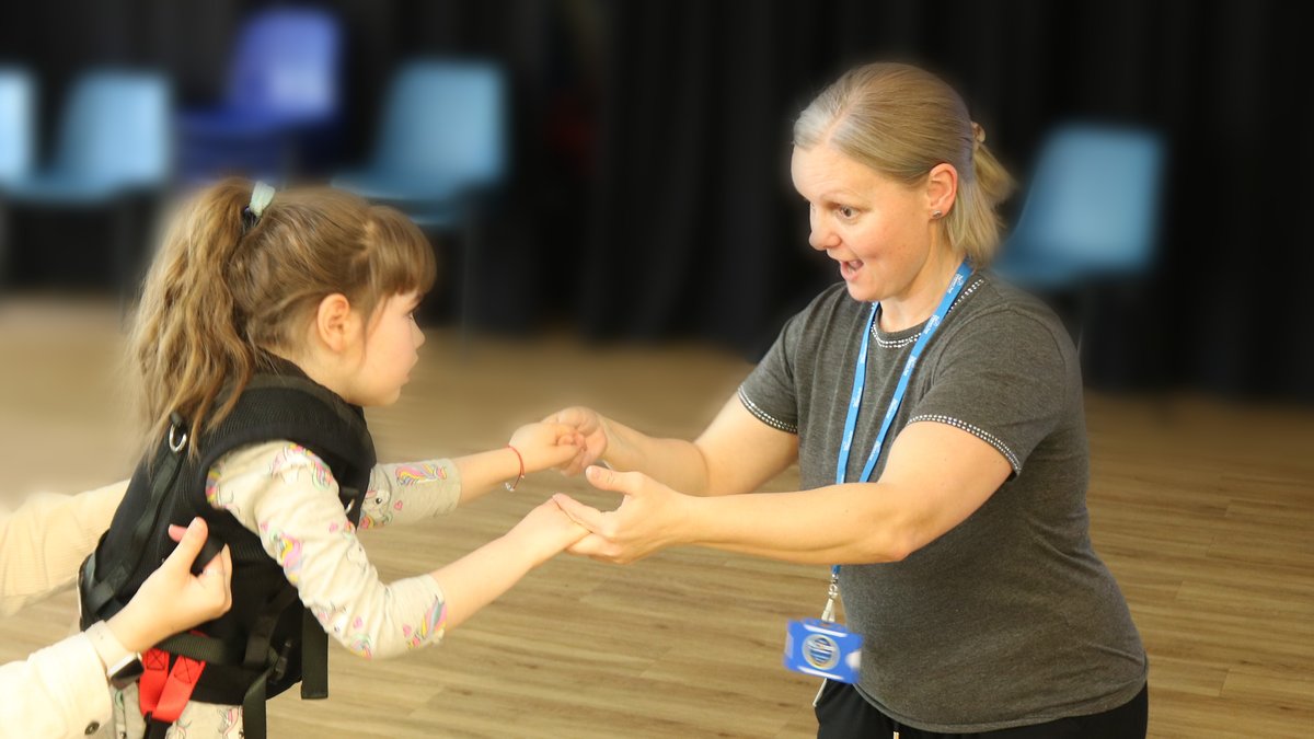 We are hiring a specialist teaching assistant! If you’re interested in working with us and making a difference to the lives of the children and young people we support, and their families, please apply today. jobs.thechildrenstrust.org.uk/e/careers/posi…