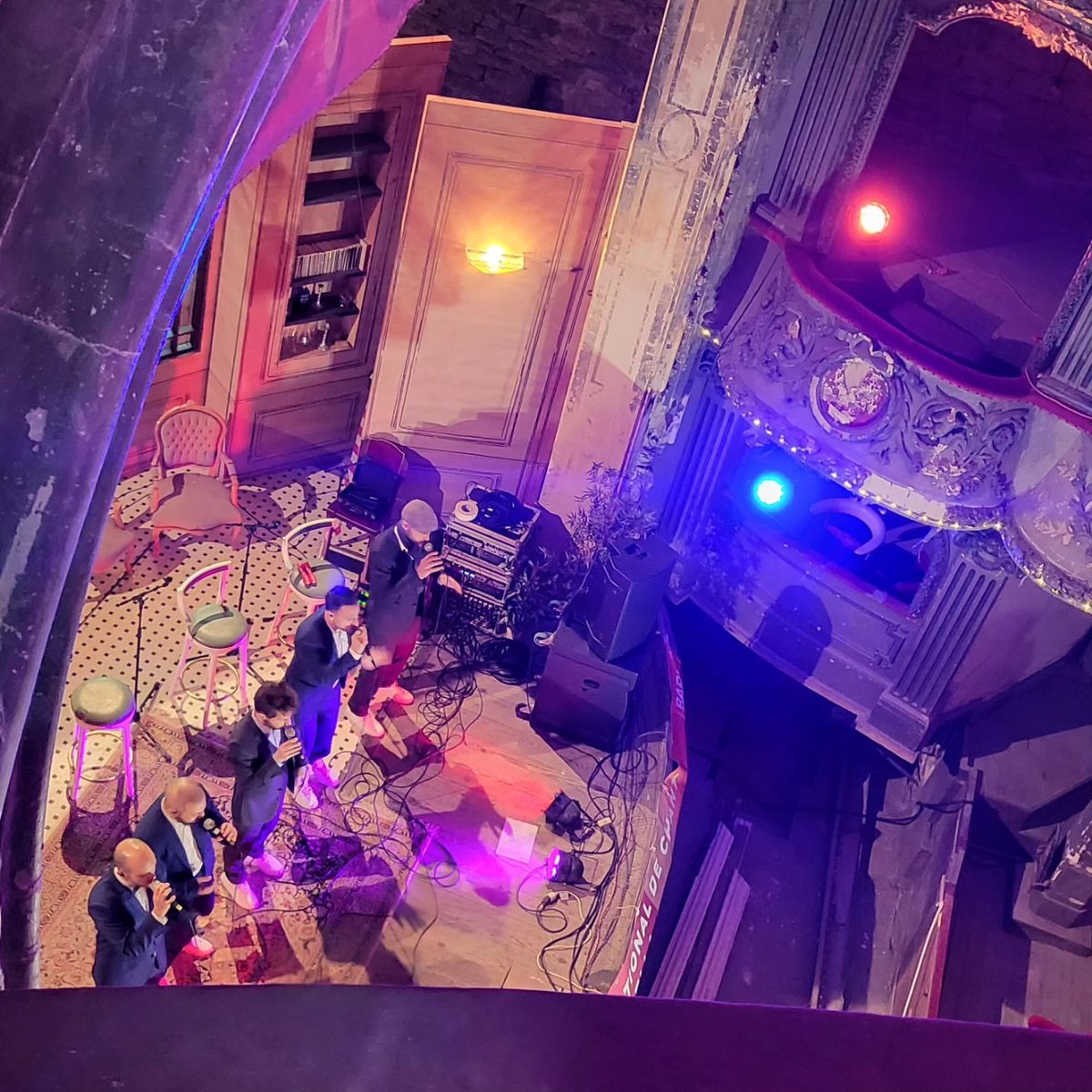 🥰 Hier, le Théâtre accueillait la conférence de presse du "Festival International De Chant a Cappella Bar'EnVoix." qui aura lieu du 30 mai au 1er juin. 

👏 Bravo à cette association pour cet évènement qui, après une 1ère édition magique, devrait connaître un grand succès !