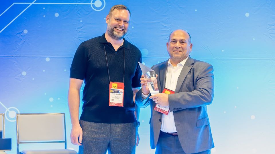 Congratulations again to those recognized in the 2024 SIA New Products and Solutions (NPS) Awards, which happened this week at #ISCWest. A special congrats to our top award winners, @IronYunInc, @SwearDotCom and Chris Grniet! securityindustry.org/2024/04/10/sec… @ISCEvents #securityindustry