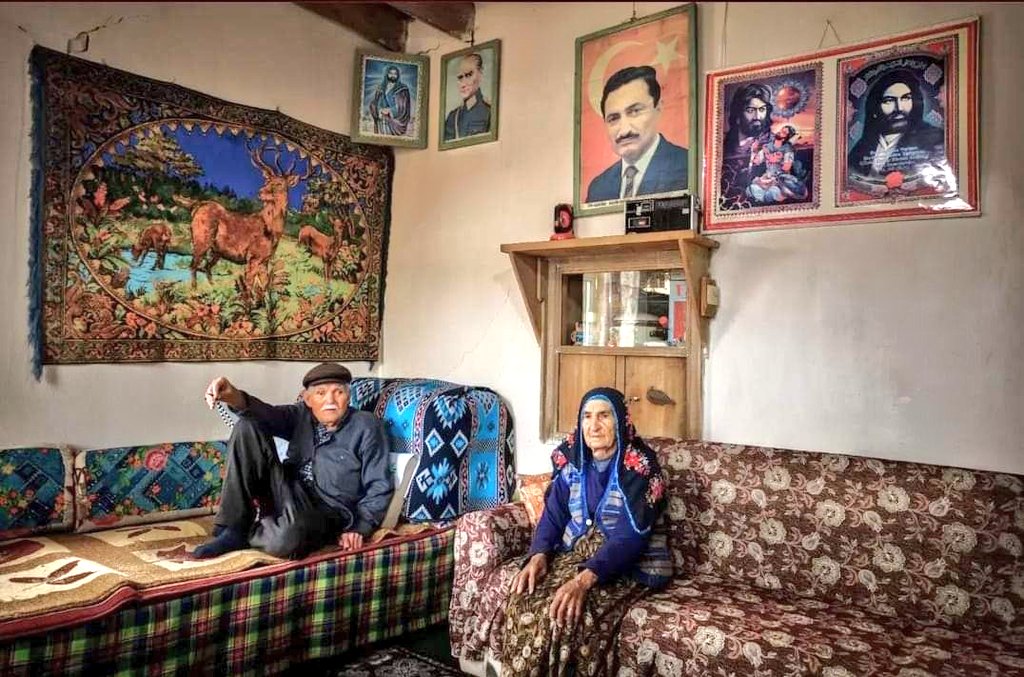 Anadolu da Alevi-Bektaşi bir Köy evi.