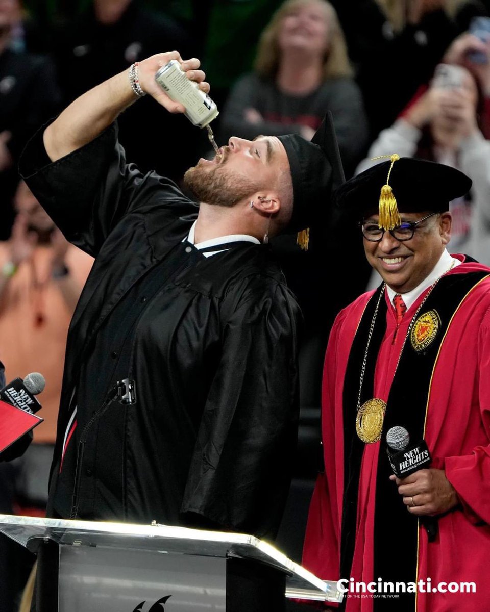 This picture of UC President Neville Pinto next to Travis Kelce who is chugging a beer is making my week 🤣