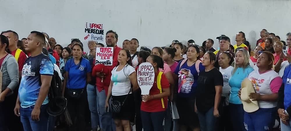 Hoy en la Casa de la Cultura Rómulo Gallegos, hicimos el pronunciamiento de las UPPAZ de San Fernando y Biruaca contra el fascismo y el golpismo, en el marco de la conmemoración de los 22 años del golpe de estado del 11/04/2002 y la revolución del 13 de abril del mismo año