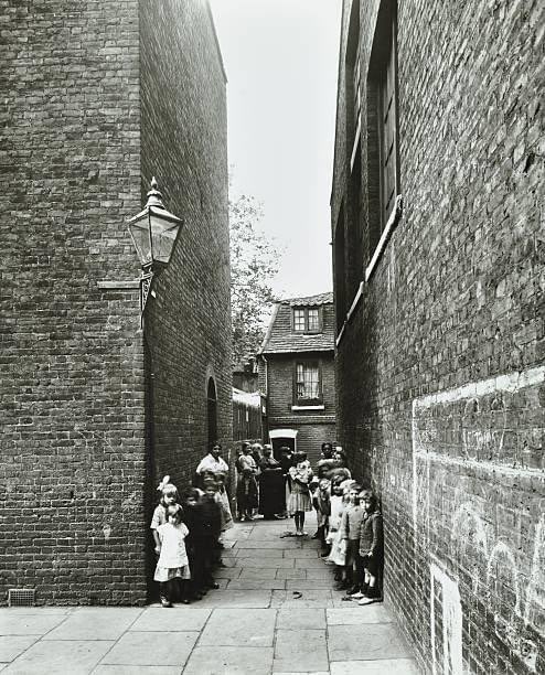 A view of Upper Ground Place, in Southwark, taken in 1923.