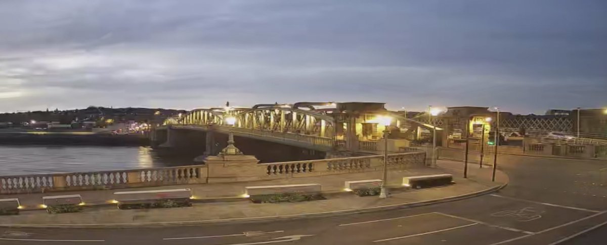 Lovely evening view of beautiful @RochesterBridge