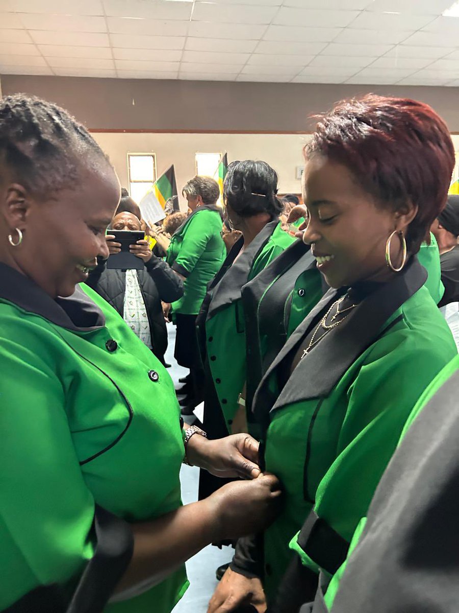 WOMEN’S LEAGUE BLOUSING CEREMONY The ANCWL held a blousing ceremony in the Namakwa Region, Port Nolloth today. Women from all sectors of society are rallying their support behind the ANC. @MYANC @NgxangaDeshi @dr_zsaul1 #VoteANC2024 #ANCWeekend #LetsDoMoreTogether #NCVotesANC