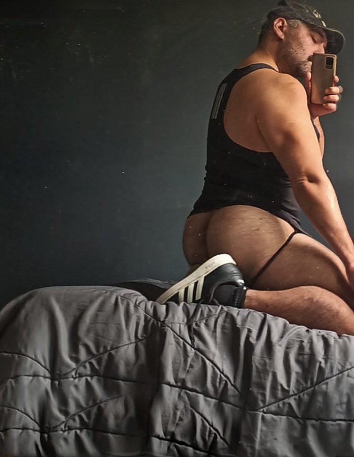 elcharlyb (@charlyburboa) on Twitter photo 