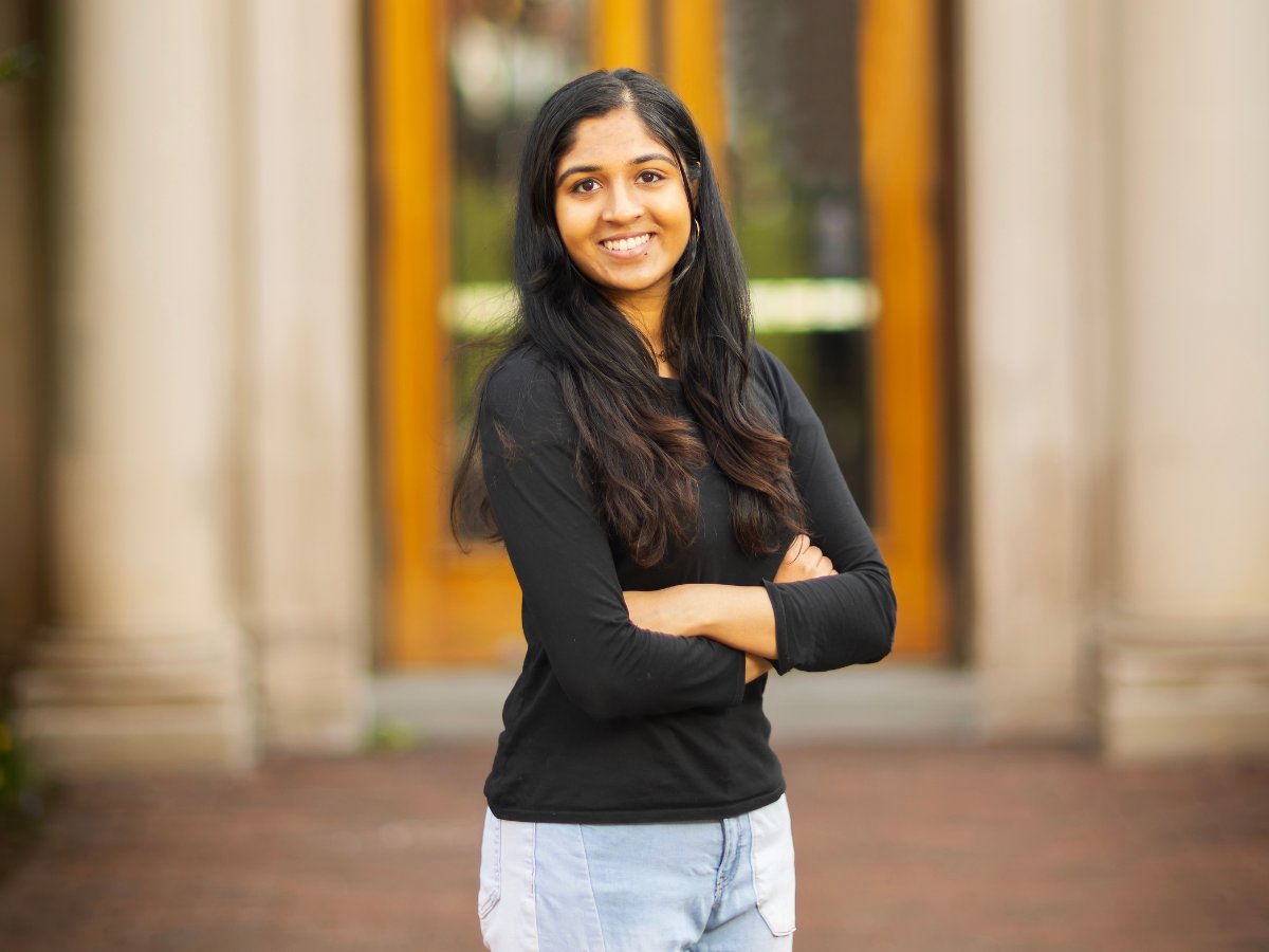 Aashika Vishwanath, @CIS_Penn '26, is driven to develop and share knowledge about #AI. Last year, her team won $20,000 from @SCSatCMU for developing ChaTA, a chatbot to support online students. Read her story: bit.ly/3TXeLVj #AIMonthatPenn
