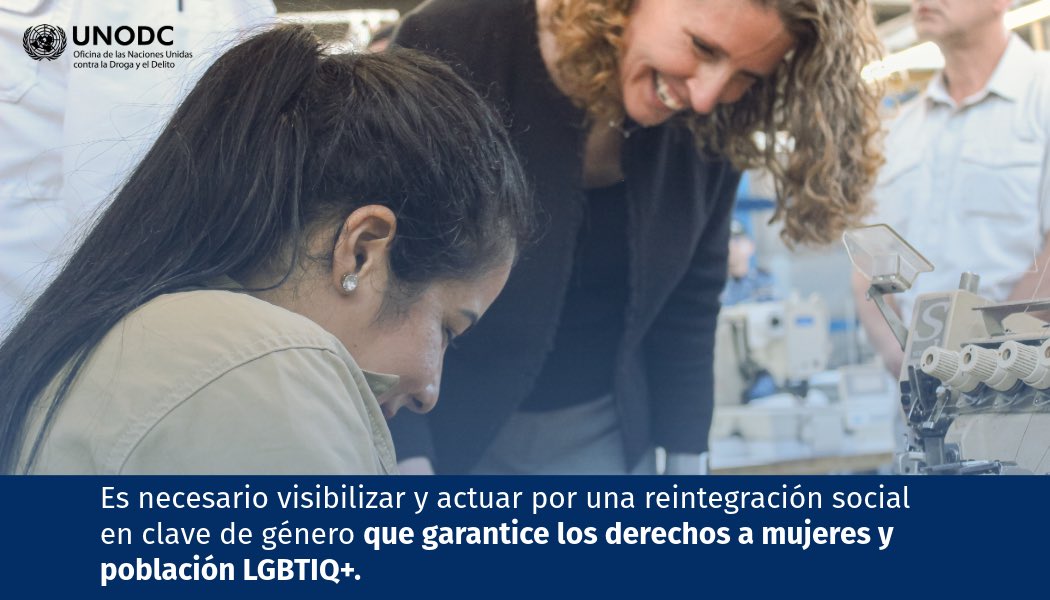 ➡️ Como custodios de las Reglas Bangkok de la #ONU, ⚖️ trabajamos para fortalecer las capacidades estatales para desarrollar o reforzar #leyes y #políticas que consideren las necesidades específicas de las #mujeres reclusas en todas sus diversidades y población #LGBTIQ+ 💙