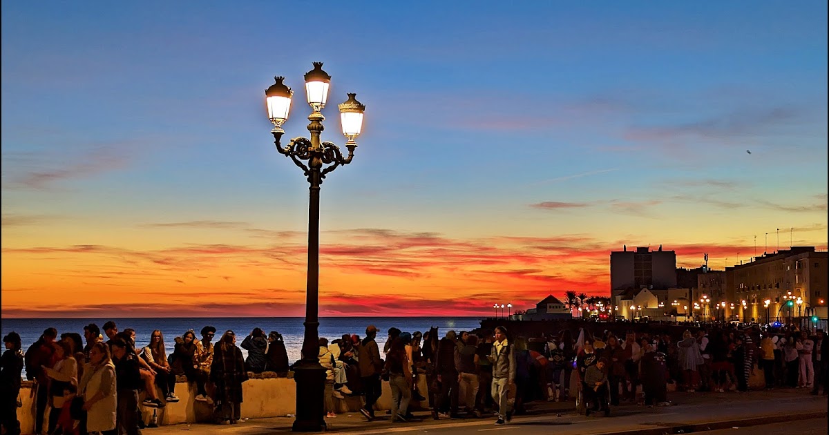 Un Carnaval por Cádiz dlvr.it/T5Qy3Q