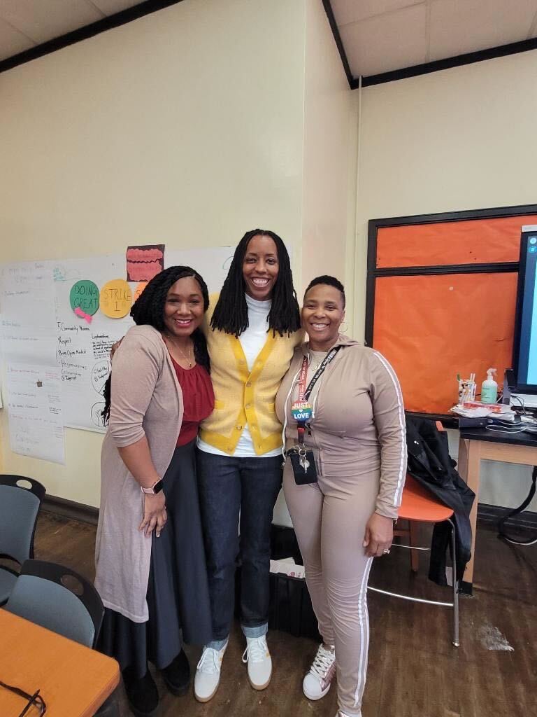 Thanks to @BLoveSoulPower for dropping in on our CTE students at @SLA_Beeber today during #AERA24!