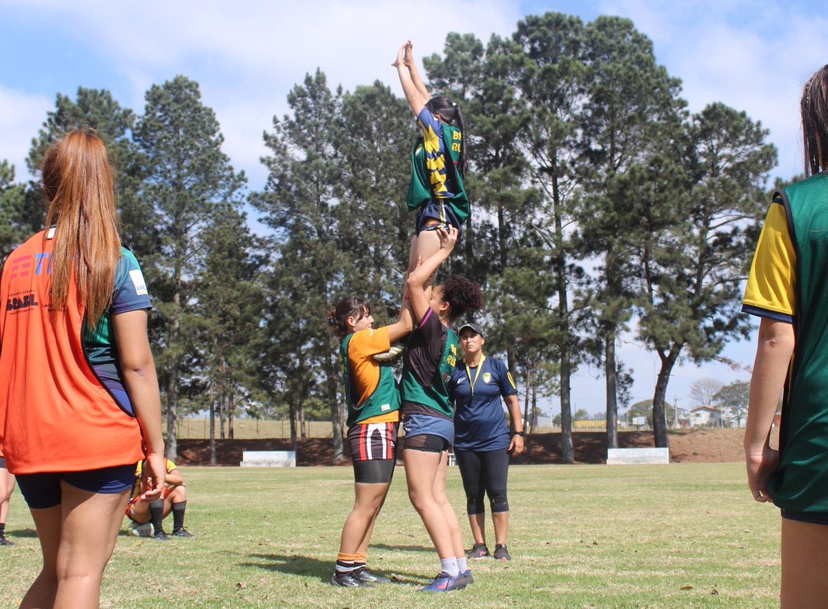 São José dos Campos recebe camp M17 feminino entre os dias 17 e 20 de abril Lista de convocadas: brasilrugby.com.br/2024/04/12/sao… #BrasilRugby