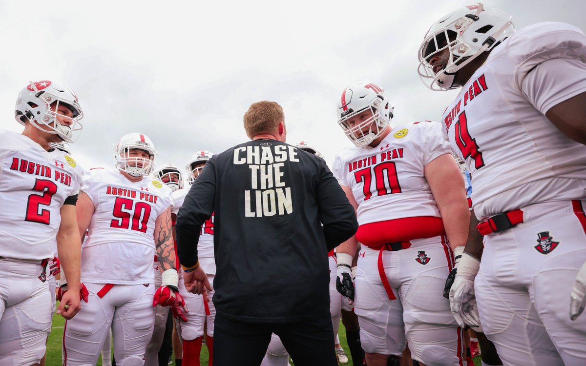 I’m Blessed to receive an offer from Austin Peay State University! @CoachJCrosby @Coach_Kriesky @Coach_Shugg @GovsFB @strengthcoach34