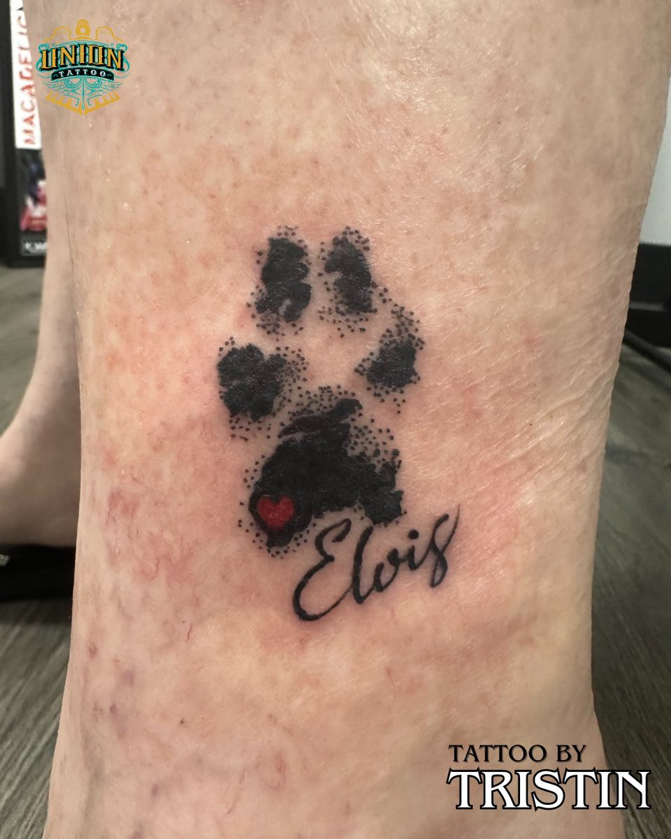 Tattoo by Tristin
Walk-ins are available today! 
Reach out via call or DM, or pop by the shop to secure your spot!

📲 (209) 825-5000
📍 512 N Union Rd.
👉 tristin.uniontattoo.com

ernie #uniontattooandpiercing #tattoosbytristin #tattoolovers #tattooinspiration #tattoooftheday