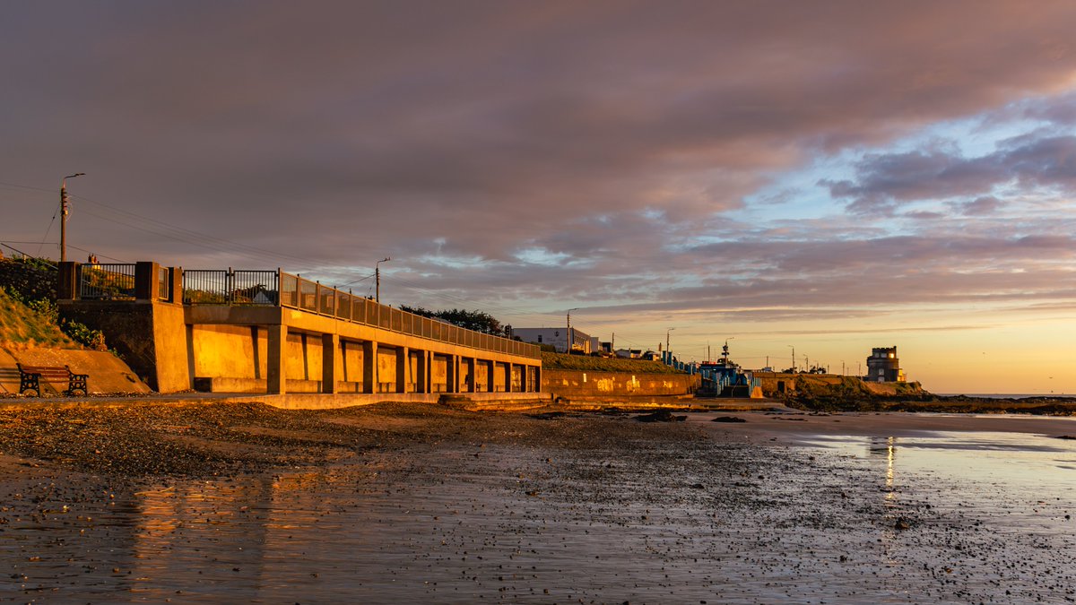 Golden glow on the shelters at Portmarnock Beach after the sun had risen from the same morning as the shot I posted earlier.