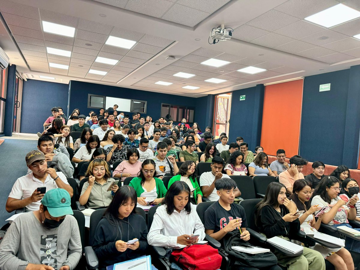 La libertad es fundamental para el desarrollo de sociedades más prósperas. Por eso, la Ruta de la Libertad junto con @sfliberty llegó al @TecNMOaxaca 🚀📚 Los agentes 'KD' y 'KM' compartieron la importancia de la libertad para el despliegue del liderazgo de las nuevas…