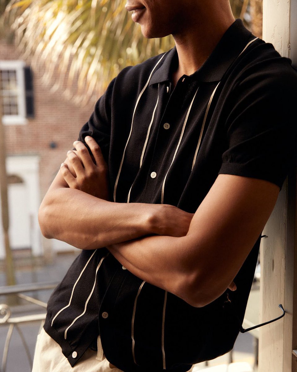 Drawing from vintage influences, our Full Placket Polos offer a fresh perspective for the modern wearer. Crafted with breathable mercerized cotton fabric and a tailored silhouette, it's a perfect go-to for embracing warm spring days ahead. 

Shop Polos: thetiebar.com/polos