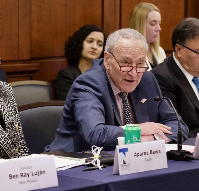 Another successful #TechNetDay is in the books. We met with leaders from @Commercegov, @NTIAgov, and @NIST as well as dozens of lawmakers from both parties including @SenSchumer, @MarkWarner, @SenatorRounds, @RepTedLieu, @RepAnnaEshoo, and @cathymcmorris. It was a great day!